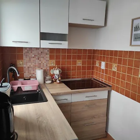 Holiday home Sarga Liliom Vendeghaz